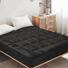 Solid-color Embossed Mattress Bedspread (Option: White-Full)